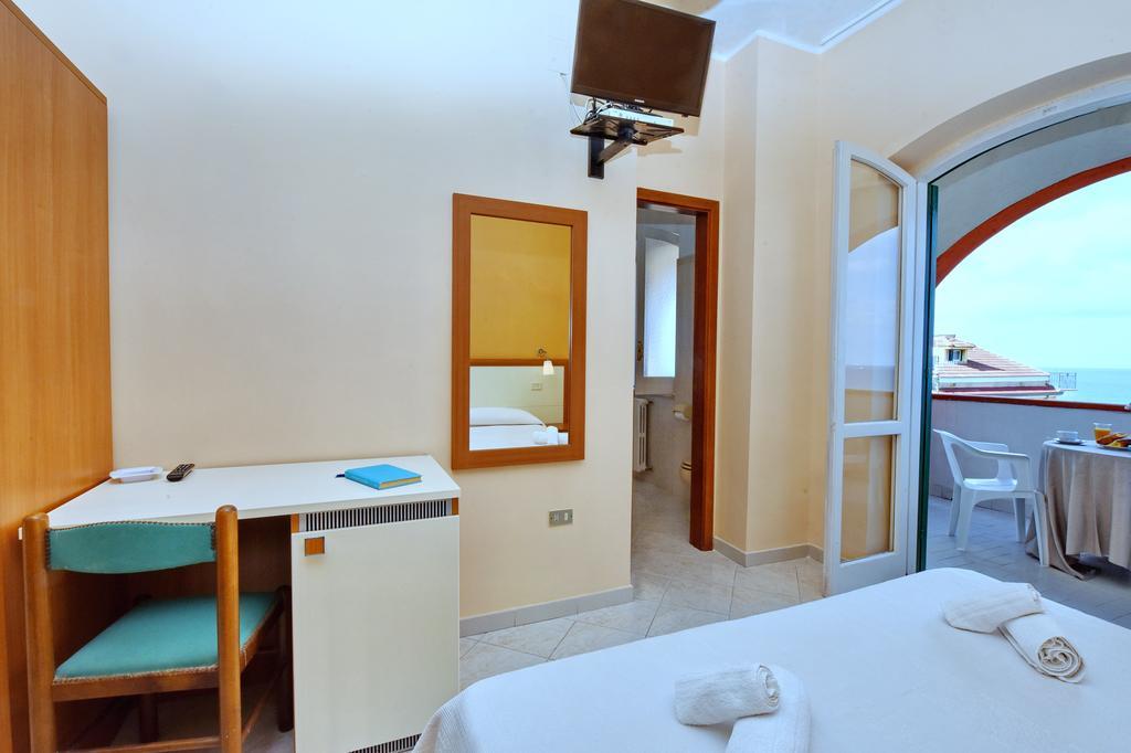 Hotel Costa D'Oro Santa Maria di Castellabate Eksteriør bilde